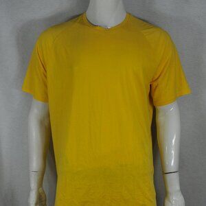 Under Armour Men's T shirt XL Loose fit Crew Neck HeatGear Yellow NWT